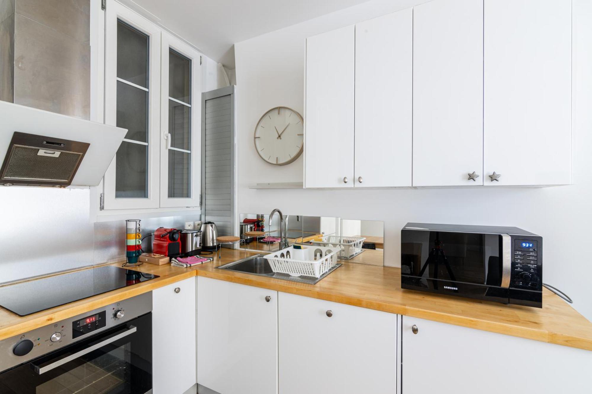 Luxurious 1 Bedroom Republique Vinaigriers Free Netflix Paris Bagian luar foto